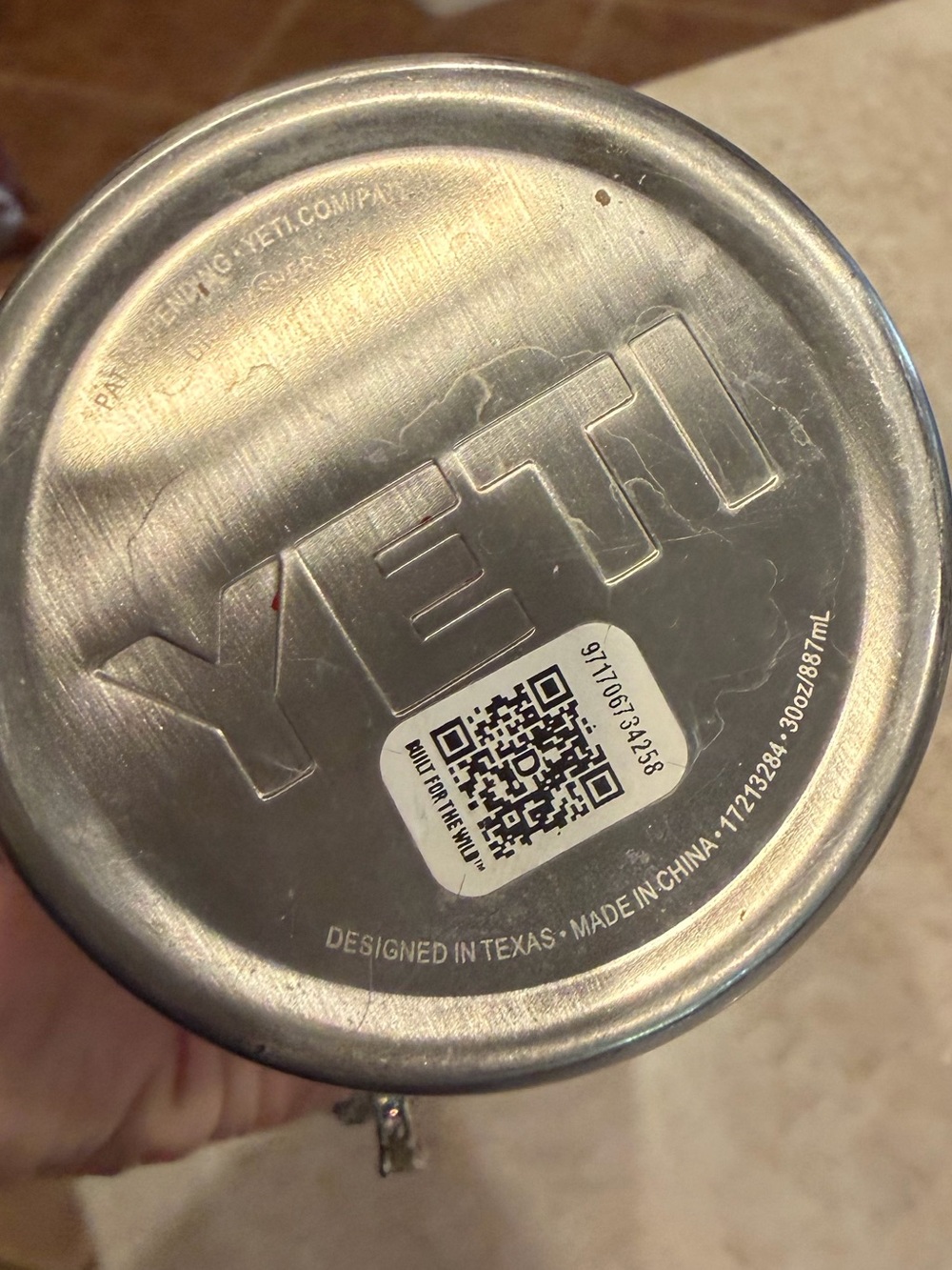 YETI Rambler 20 oz Tumbler in purple - Picture 7 of 10